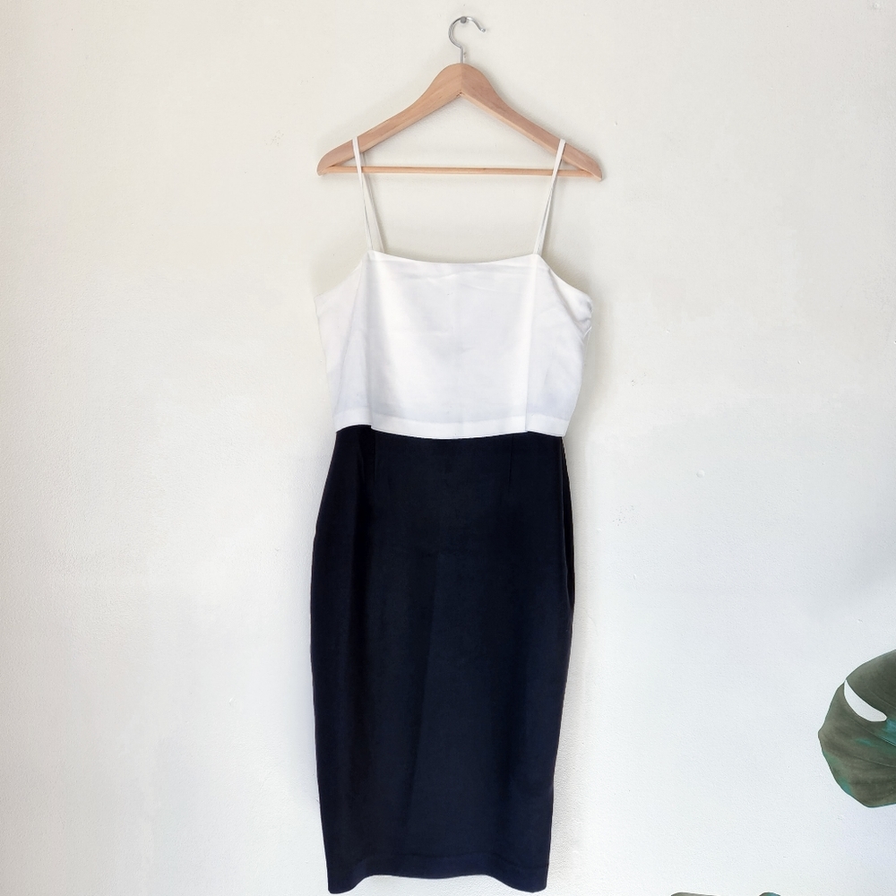 Banana Republic BR Black and White Dress